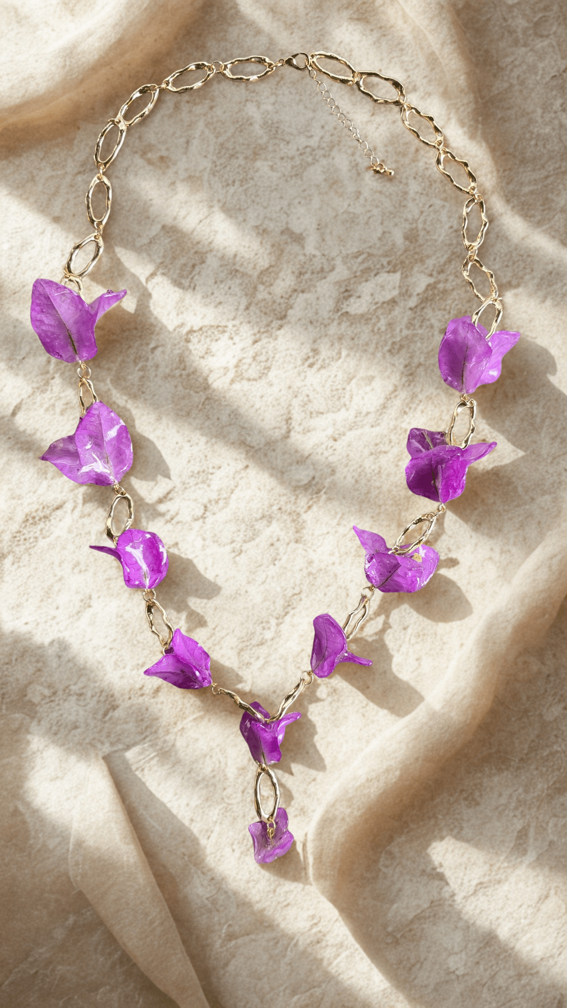 Bougainvillea Lariat — Violette