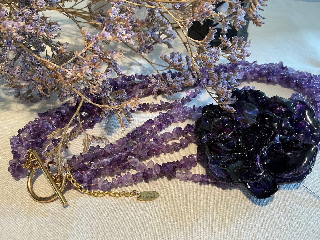 Collar largo Violet Noir