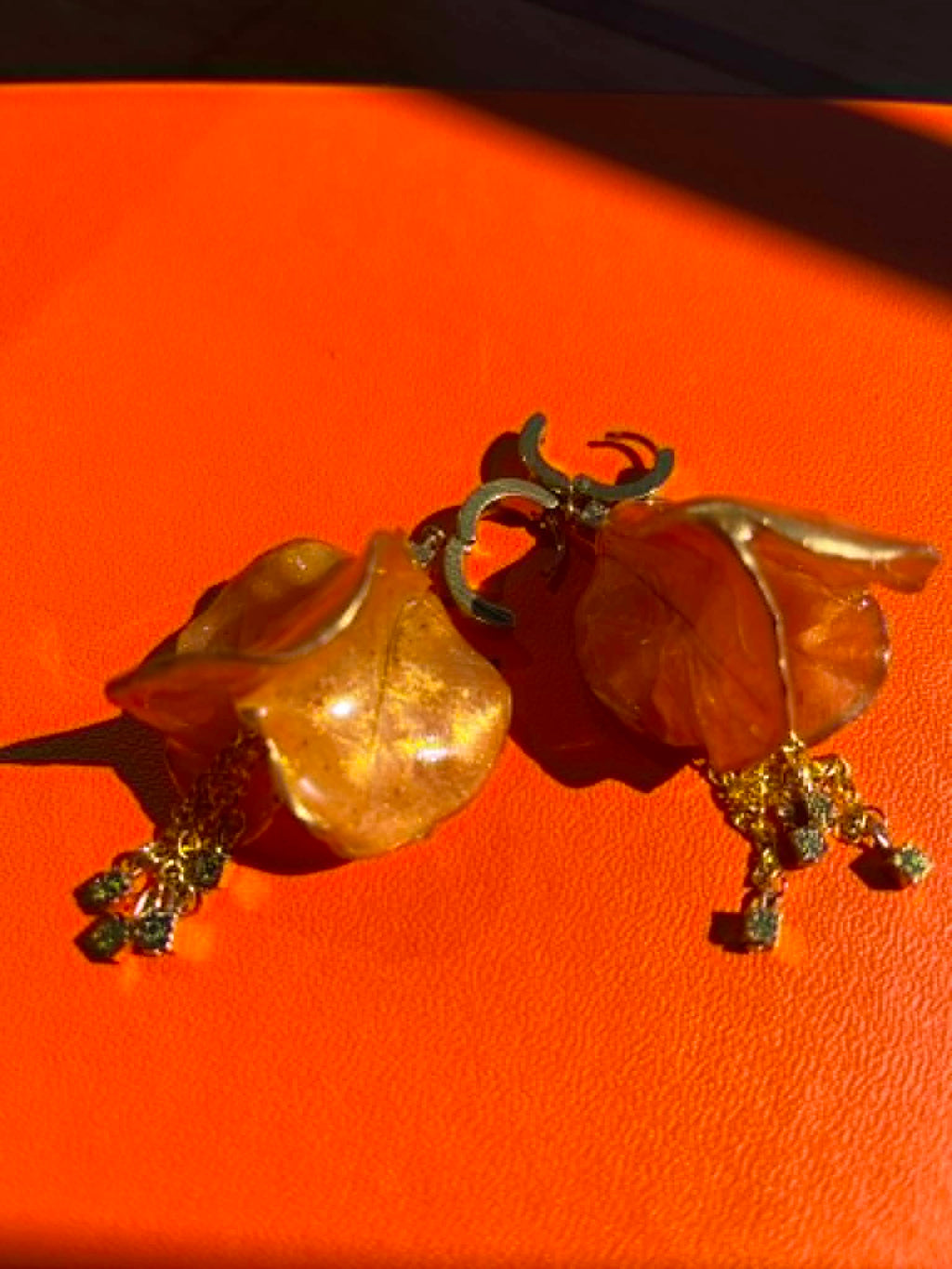 Flor de Oro Earrings - By Marbella