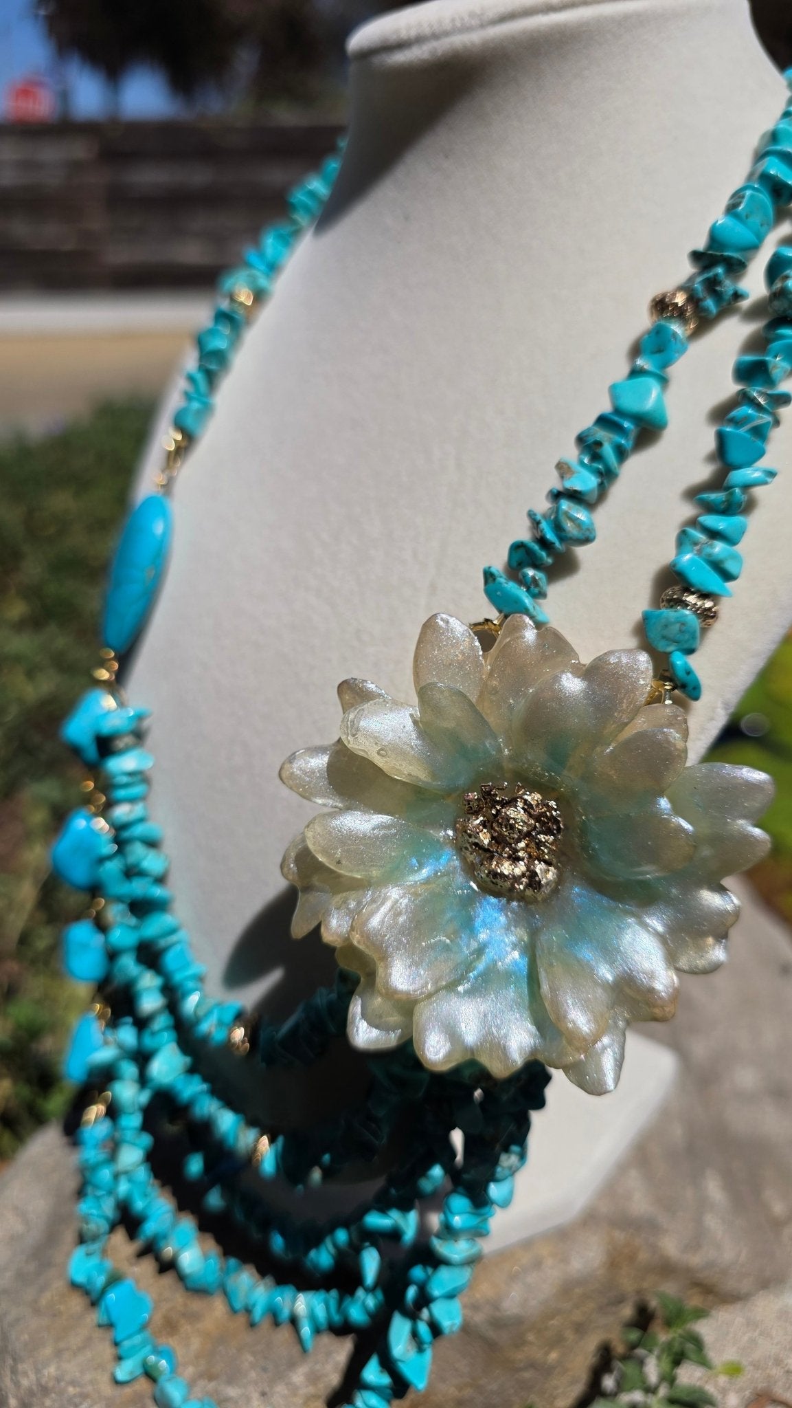 Ocean Daisy - By Marbella